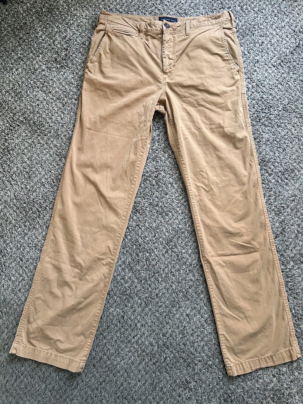 Men's American Eagle Classic Chino Pants in Khaki